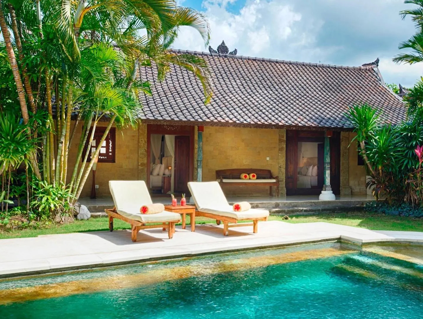 Villa Kubu Seminyak