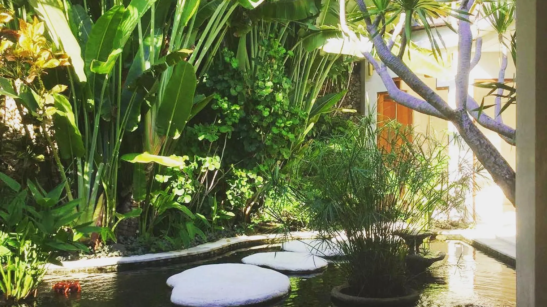 Villa Kubu Seminyak Индонезия